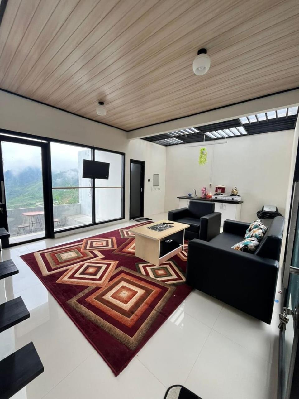 Villa Bintang Sikunir 2 우노소보 외부 사진